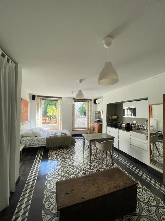 נים Le Bonheur De La Campagne A La Ville - Grand Studio En Plein Coeur De La Ville מראה חיצוני תמונה